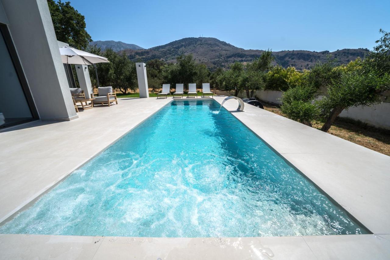 Villa Vivian Heated Private Swimming Pool & Jacuzzi Georgioúpoli Extérieur photo